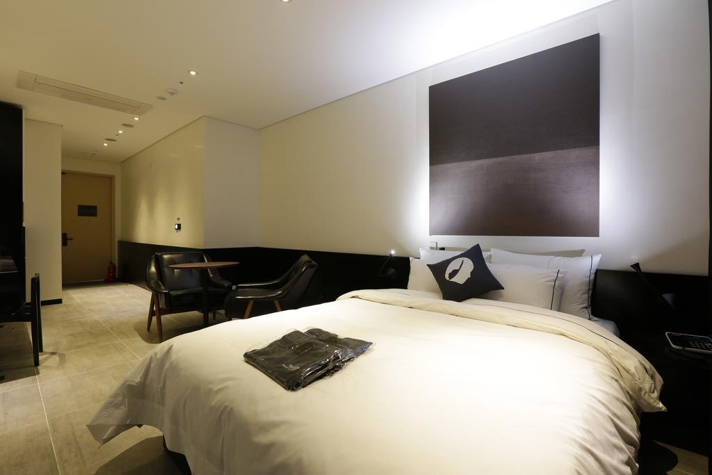 Hotel The Designers Инчон Екстериор снимка