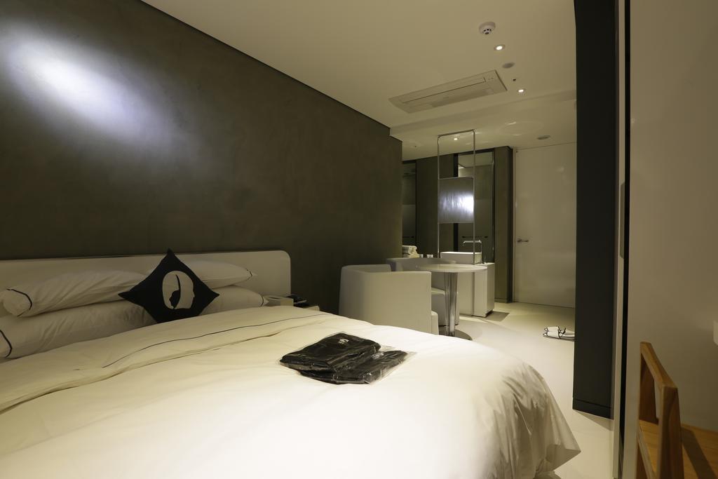 Hotel The Designers Инчон Екстериор снимка