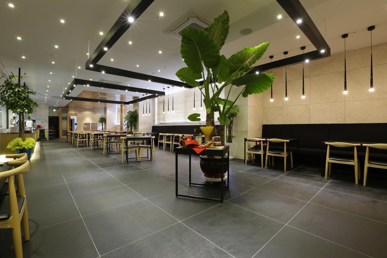 Hotel The Designers Инчон Екстериор снимка