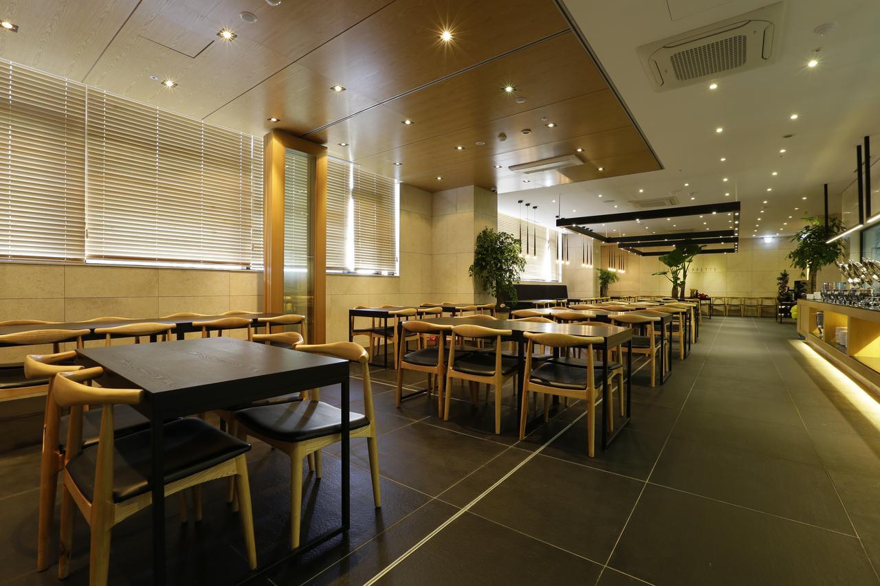Hotel The Designers Инчон Екстериор снимка