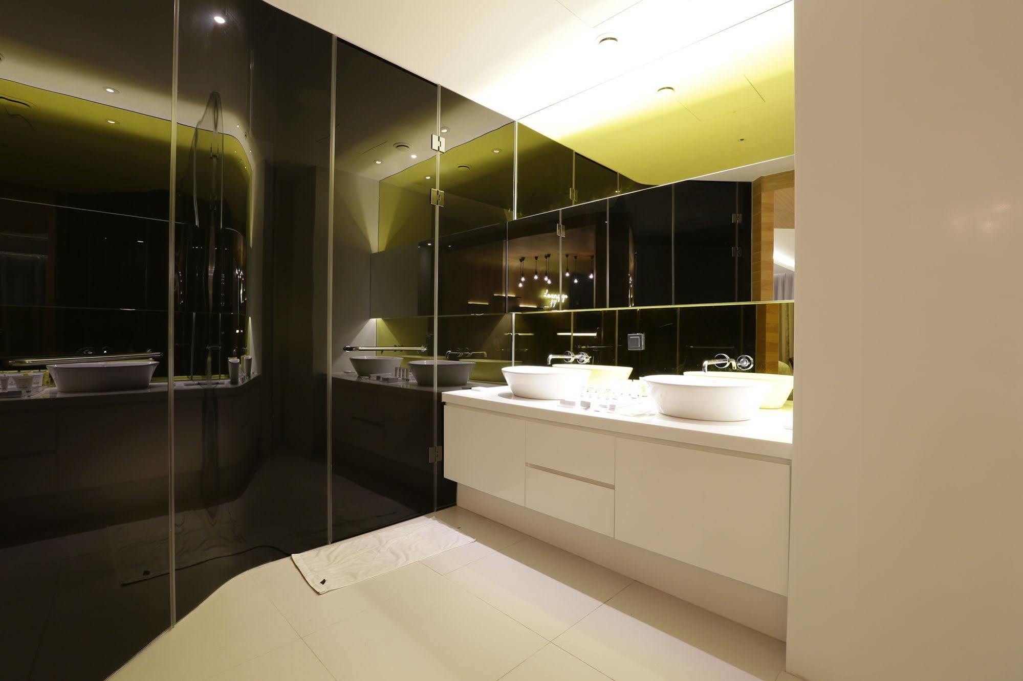 Hotel The Designers Инчон Екстериор снимка