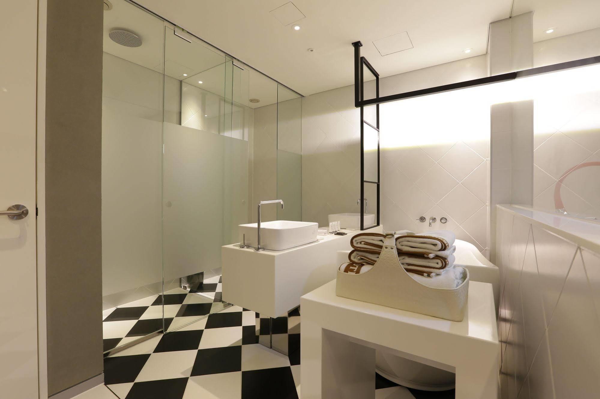 Hotel The Designers Инчон Екстериор снимка